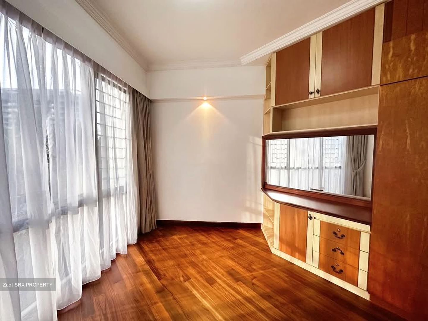 Glendale Park (D23), Condominium #556466081